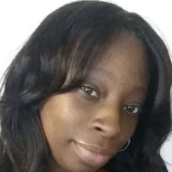 Meet your Posher, Tera - Picture 1 of 1